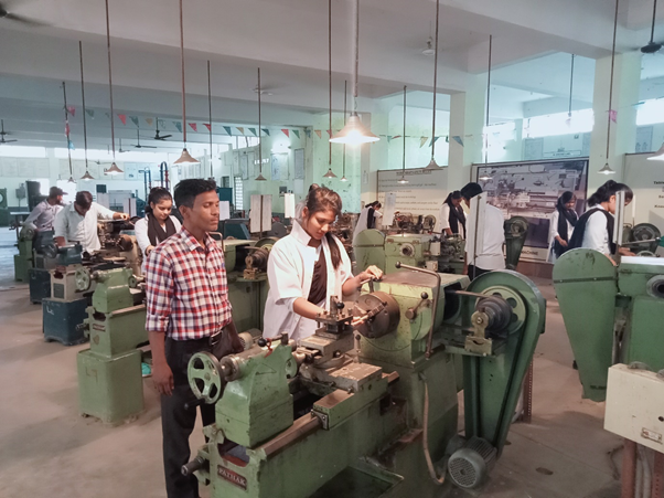 ABIT students get hands on training on use of different mechanical machines in workshop practice. The students become conversant with Lathe, Milling, Drilling, Shaping, Cutting, Welding setups. 